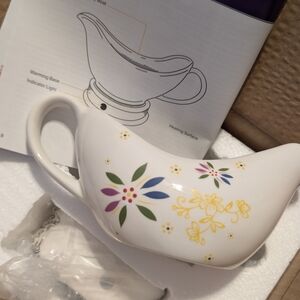 Temptations Ceramic Gravy Boat with Floral Design With Warmer.